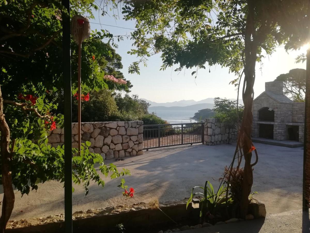 Apartments By The Sea Cove Saplunara, Mljet - 4896 Maranovići Buitenkant foto